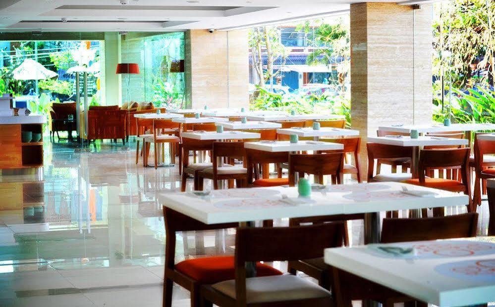 Harris Hotel Kuta Galleria - Bali Zewnętrze zdjęcie